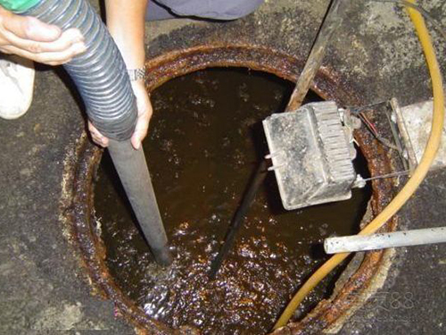 昂昂溪隔油池清理