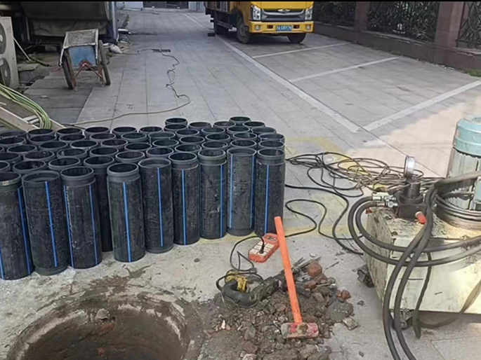 昂昂溪PE置换管厂家 DN315置换管 非开挖管短管置换